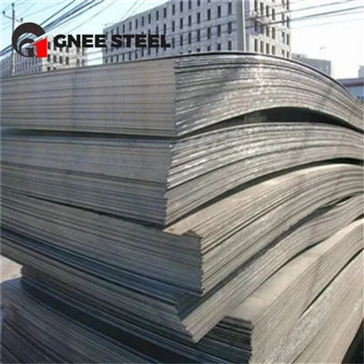 What are the characteristics and uses of X52 pipeline steel?