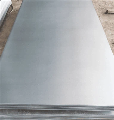 What is the hardness of S890Q steel?